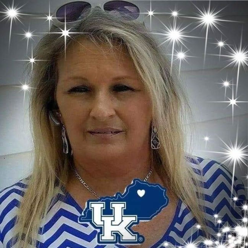 Meet your Posher, Debi